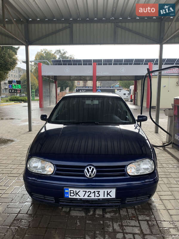 Хэтчбек Volkswagen Golf 2003 в Дубно фото 2 Хэтчбек Volkswagen Golf 2003 в Дубно