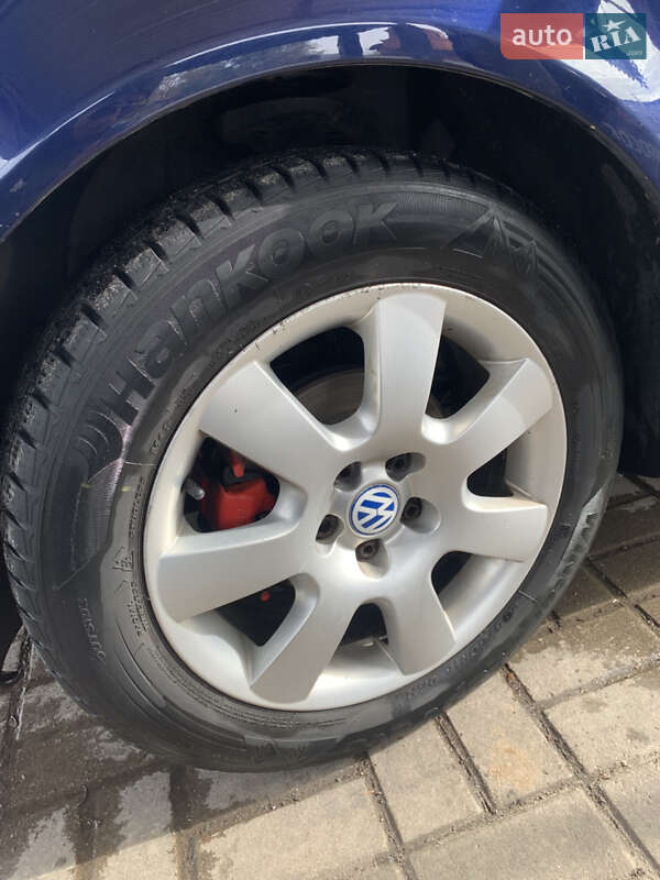 Хэтчбек Volkswagen Golf 2003 в Дубно фото 9 Хэтчбек Volkswagen Golf 2003 в Дубно