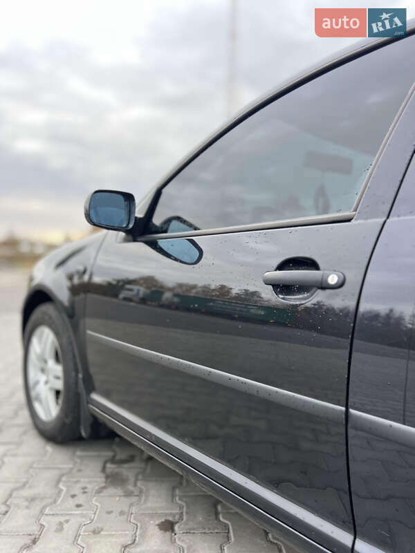 Хетчбек Volkswagen Golf 2001 в Полтаві фото 9 Хетчбек Volkswagen Golf 2001 в Полтаві