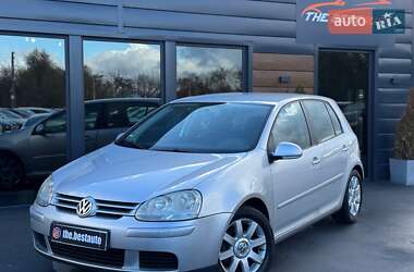 Хэтчбек Volkswagen Golf 2006 в Ровно