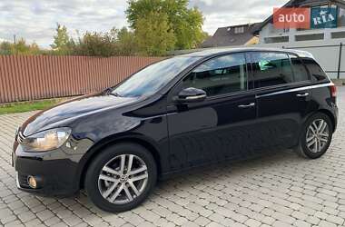 Хетчбек Volkswagen Golf 2010 в Івано-Франківську