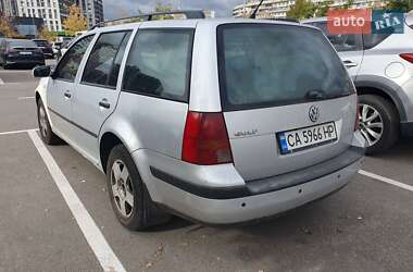 Универсал Volkswagen Golf 2002 в 