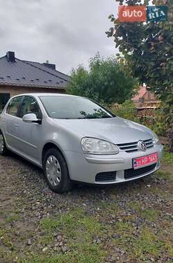 Хэтчбек Volkswagen Golf 2008 в Луцке