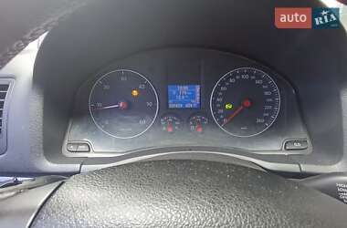Универсал Volkswagen Golf 2009 в 