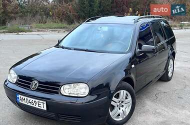 Универсал Volkswagen Golf 2002 в Бердичеве
