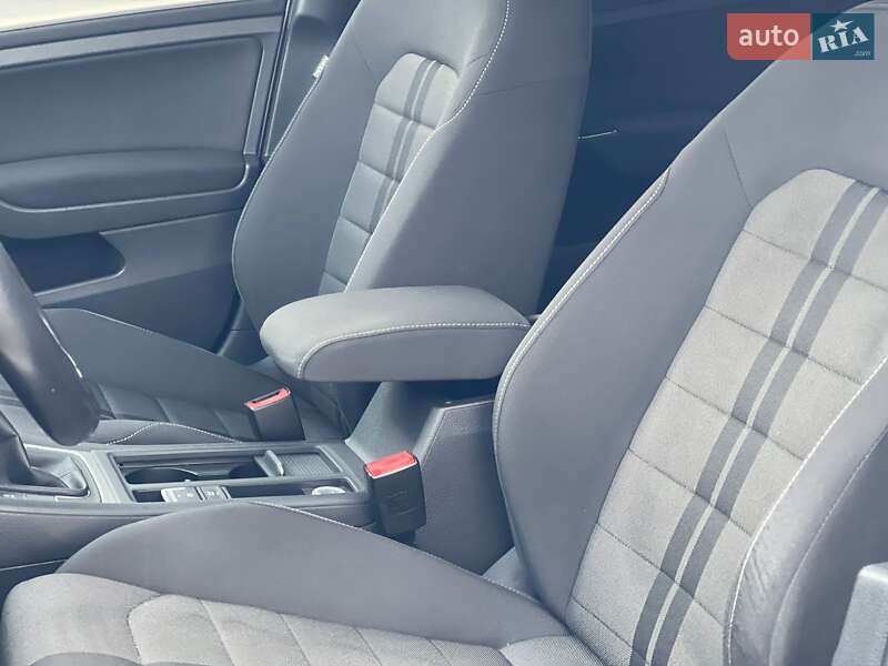 Універсал Volkswagen Golf 2014 в Ужгороді фото 13 Універсал Volkswagen Golf 2014 в Ужгороді