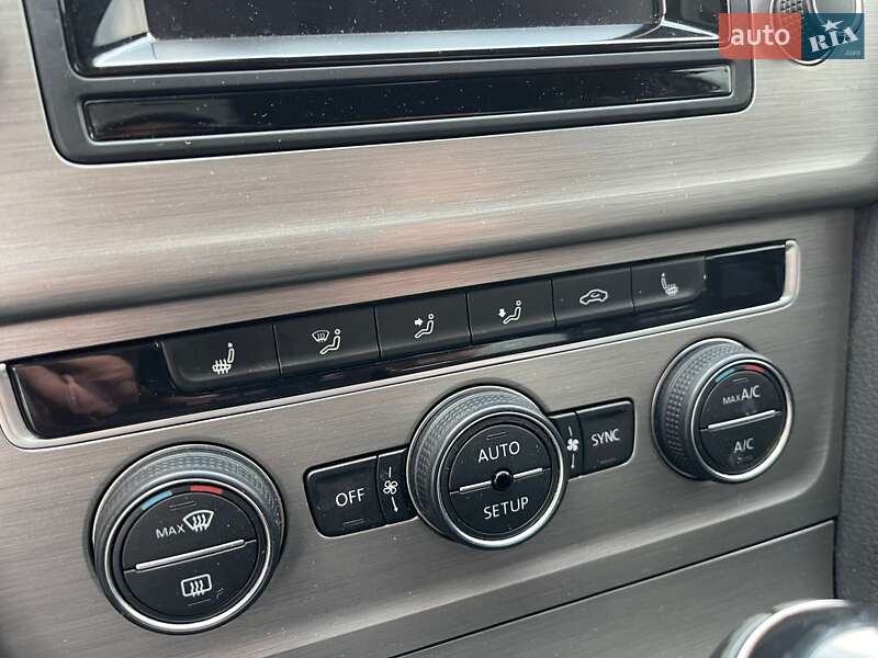 Універсал Volkswagen Golf 2014 в Ужгороді фото 18 Універсал Volkswagen Golf 2014 в Ужгороді