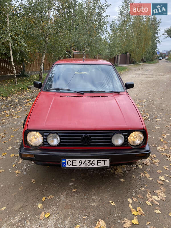 Хетчбек Volkswagen Golf 1988 в Чернівцях