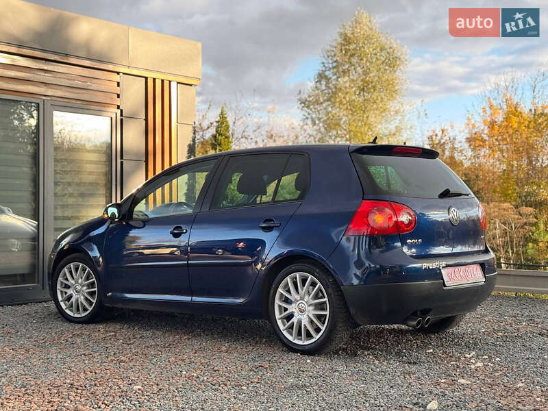 Хэтчбек Volkswagen Golf 2008 в Дрогобыче