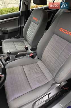 Хэтчбек Volkswagen Golf 2007 в 