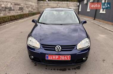 Хэтчбек Volkswagen Golf 2007 в 