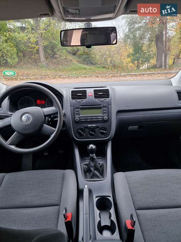Хэтчбек Volkswagen Golf 2006 в Корсуне-Шевченковском фото 20 Хэтчбек Volkswagen Golf 2006 в Корсуне-Шевченковском