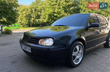 Хэтчбек Volkswagen Golf 2000 в Львове