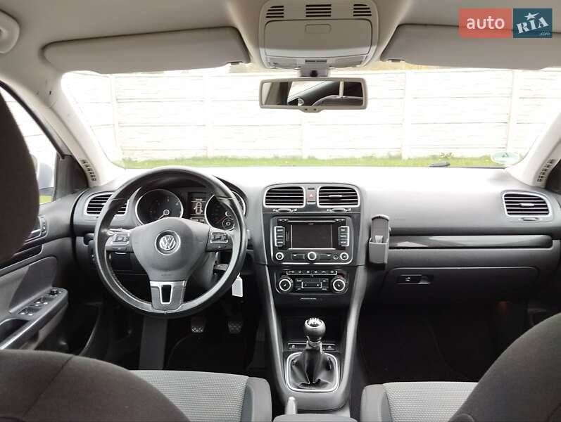 Универсал Volkswagen Golf 2011 в Луцке фото 26 Универсал Volkswagen Golf 2011 в Луцке