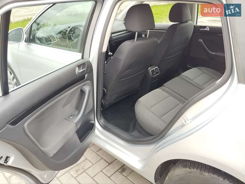 Универсал Volkswagen Golf 2011 в Луцке фото 31 Универсал Volkswagen Golf 2011 в Луцке