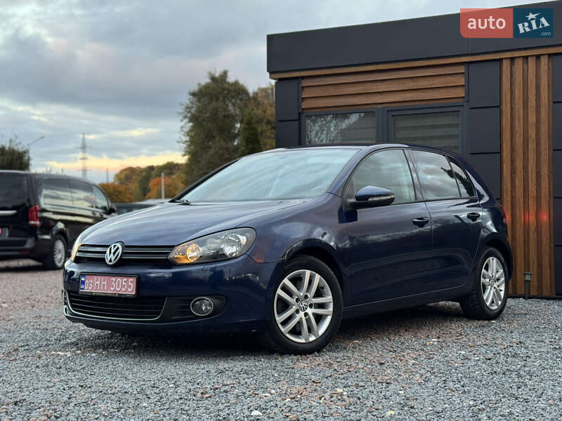 Хетчбек Volkswagen Golf 2010 в Дрогобичі