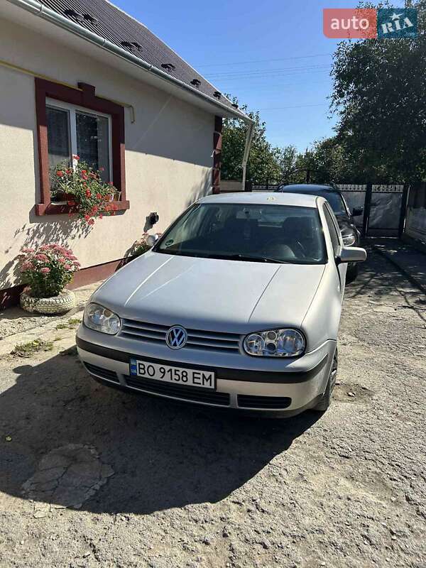 Volkswagen Golf 2000 Volkswagen Golf 2000