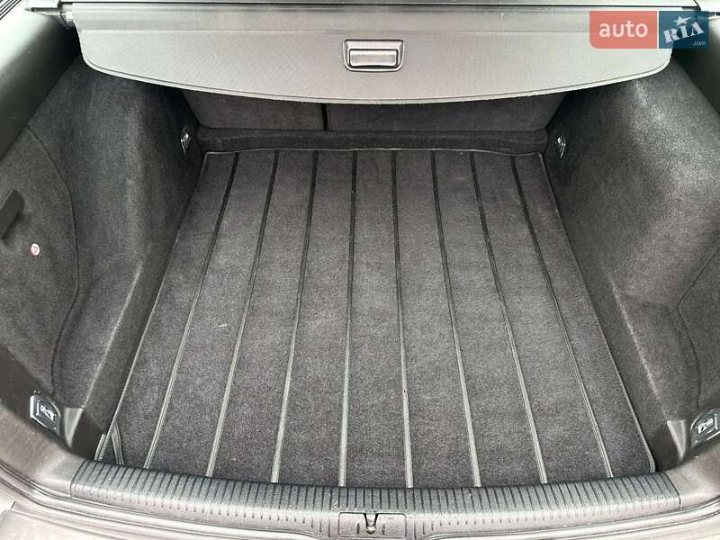 Универсал Volkswagen Golf 2003 в Бучаче фото 28 Универсал Volkswagen Golf 2003 в Бучаче