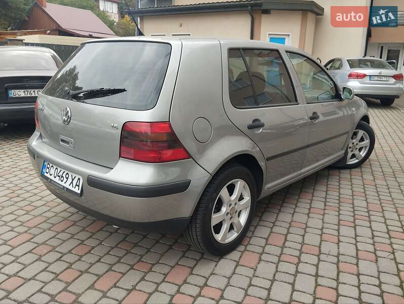 Хетчбек Volkswagen Golf 2002 в Кривому Розі фото 2 Хетчбек Volkswagen Golf 2002 в Кривому Розі