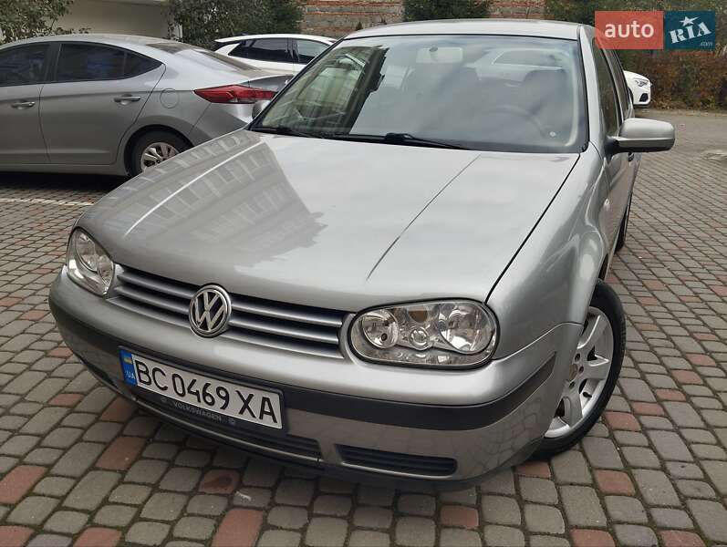 Хетчбек Volkswagen Golf 2002 в Кривому Розі фото 3 Хетчбек Volkswagen Golf 2002 в Кривому Розі