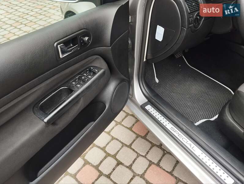 Хетчбек Volkswagen Golf 2002 в Кривому Розі фото 27 Хетчбек Volkswagen Golf 2002 в Кривому Розі