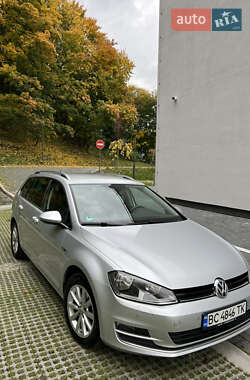 Универсал Volkswagen Golf 2015 в Львове