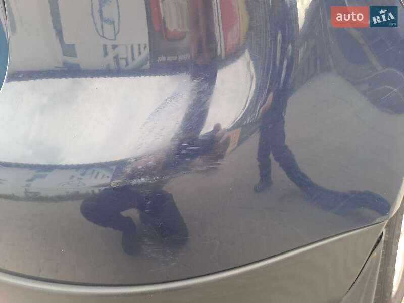 Хэтчбек Volkswagen Golf 2005 в Ирпене фото 5 Хэтчбек Volkswagen Golf 2005 в Ирпене