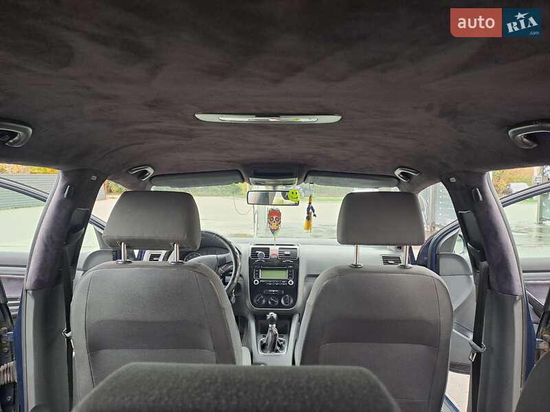 Хэтчбек Volkswagen Golf 2005 в Ирпене фото 12 Хэтчбек Volkswagen Golf 2005 в Ирпене