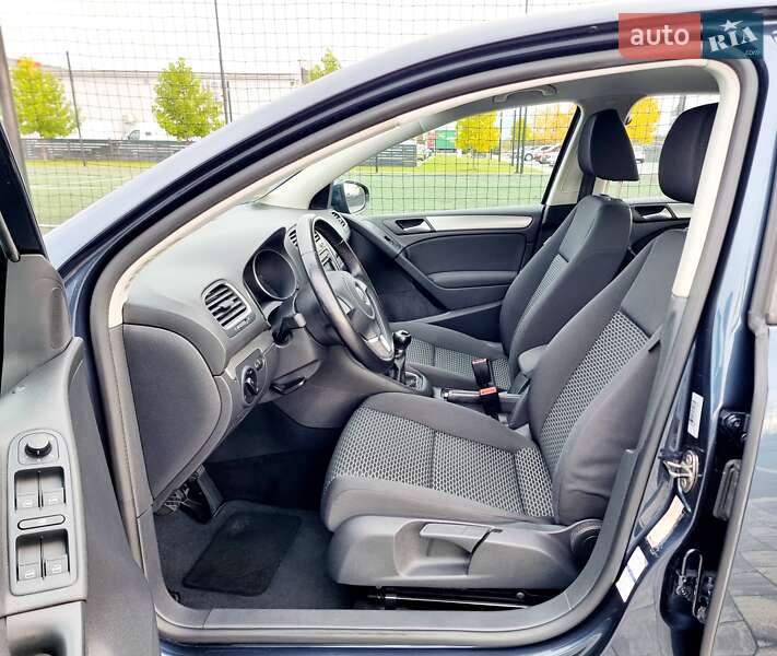 Хэтчбек Volkswagen Golf 2009 в Мукачево фото 8 Хэтчбек Volkswagen Golf 2009 в Мукачево