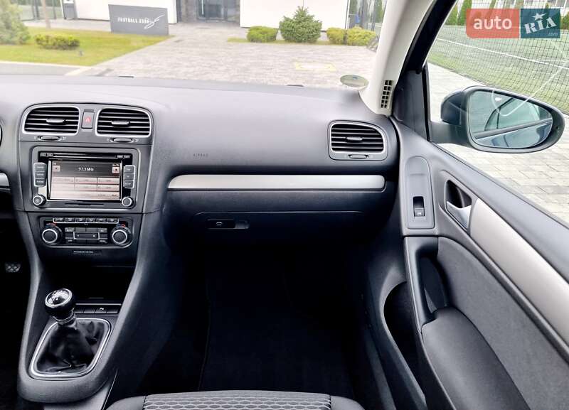 Хэтчбек Volkswagen Golf 2009 в Мукачево фото 106 Хэтчбек Volkswagen Golf 2009 в Мукачево
