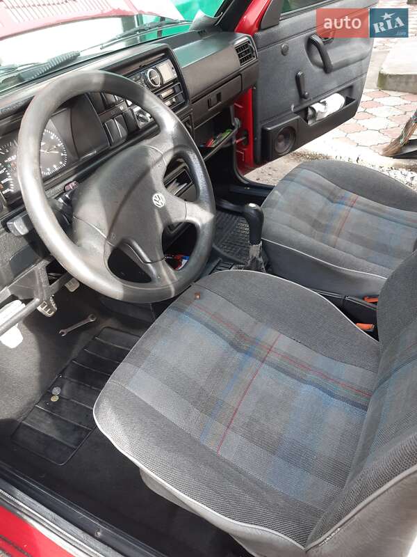 Хэтчбек Volkswagen Golf 1991 в Черновцах