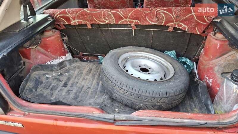 Хетчбек Volkswagen Golf 1985 в Дніпрі