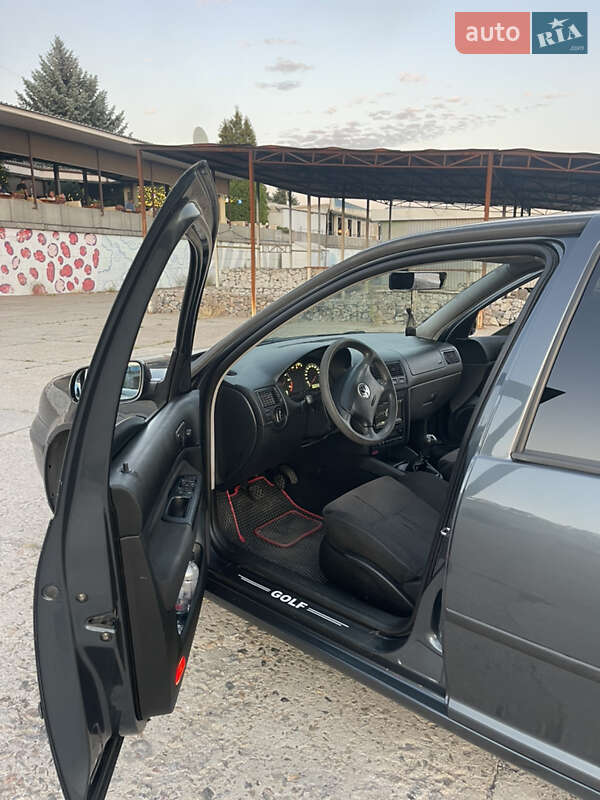 Хэтчбек Volkswagen Golf 1998 в Запорожье фото 15 Хэтчбек Volkswagen Golf 1998 в Запорожье