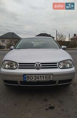 Хетчбек Volkswagen Golf 2003 в Монастириській