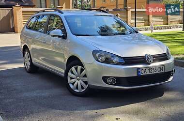Универсал Volkswagen Golf 2011 в 