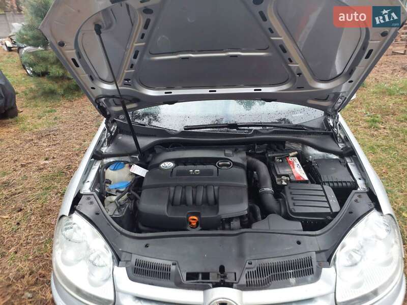 Хэтчбек Volkswagen Golf 2006 в Чернигове фото 23 Хэтчбек Volkswagen Golf 2006 в Чернигове