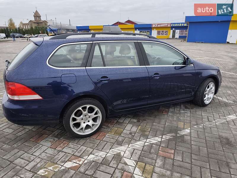 Универсал Volkswagen Golf 2007 в Житомире