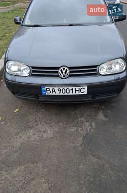 Хетчбек Volkswagen Golf 1999 в Гайвороні