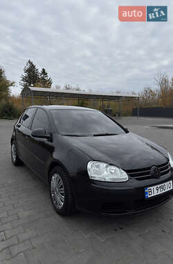 Хетчбек Volkswagen Golf 2004 в Харкові