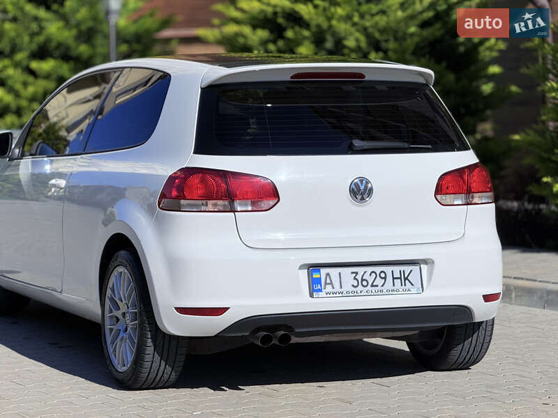 Хэтчбек Volkswagen Golf 2011 в Одессе