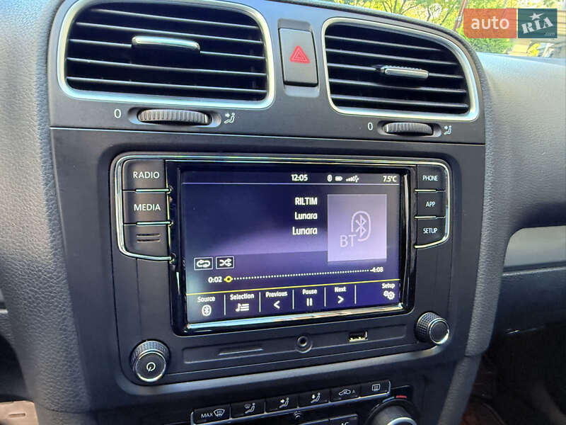 Хэтчбек Volkswagen Golf 2011 в Одессе