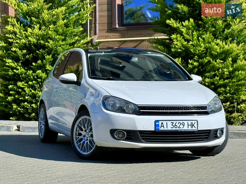 Хэтчбек Volkswagen Golf 2011 в Одессе
