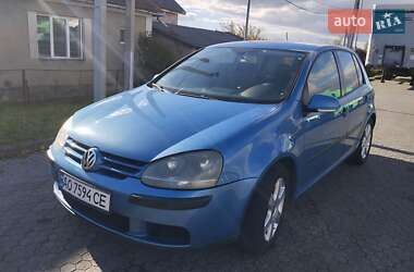 Хэтчбек Volkswagen Golf 2004 в Мукачево
