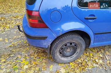 Хэтчбек Volkswagen Golf 1999 в  фото 3 Хэтчбек Volkswagen Golf 1999 в