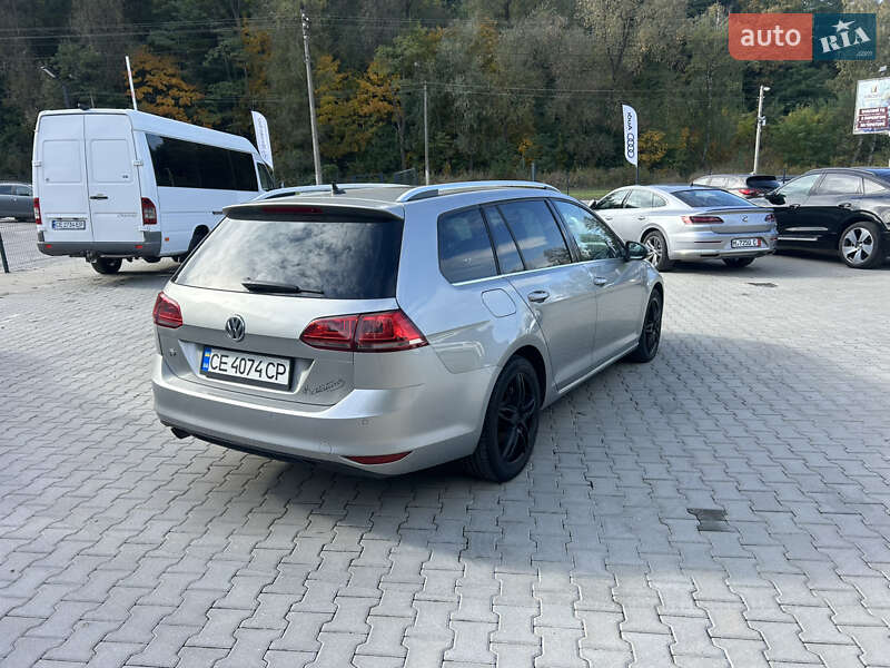 Универсал Volkswagen Golf 2014 в Черновцах