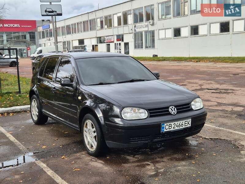 Хэтчбек Volkswagen Golf 1999 в Чернигове