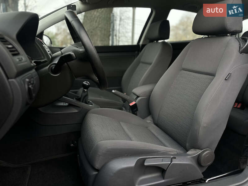 Хэтчбек Volkswagen Golf 2005 в Виннице фото 26 Хэтчбек Volkswagen Golf 2005 в Виннице