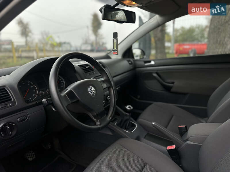 Хэтчбек Volkswagen Golf 2005 в Виннице фото 25 Хэтчбек Volkswagen Golf 2005 в Виннице
