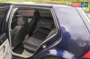 Хэтчбек Volkswagen Golf 1998 в  фото 4 Хэтчбек Volkswagen Golf 1998 в