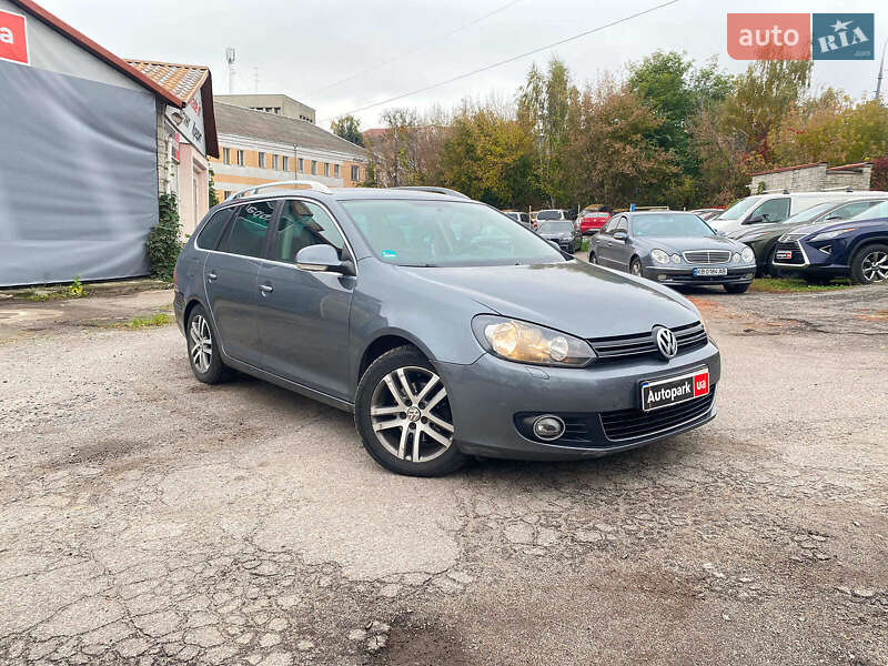 Універсал Volkswagen Golf 2011 в Вінниці